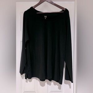 Belle Kim Gravel Black T-shirt